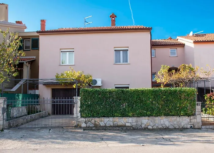 Апартаменты Suzana