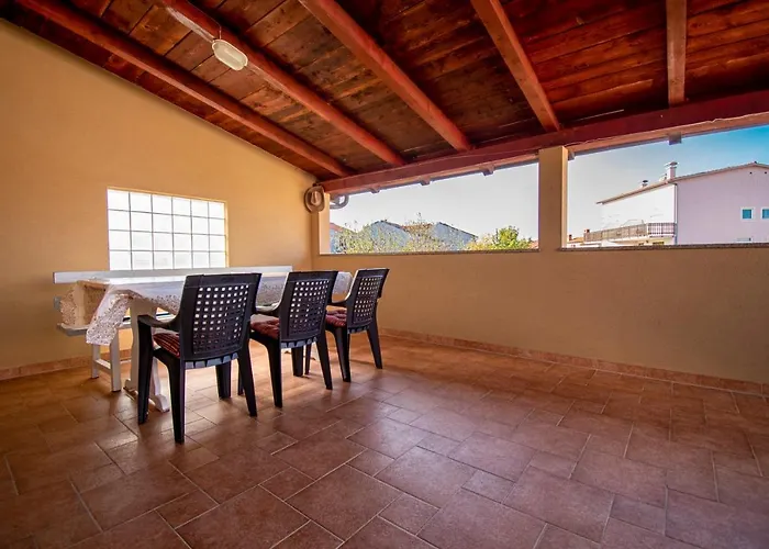 Apartment Suzana Pula